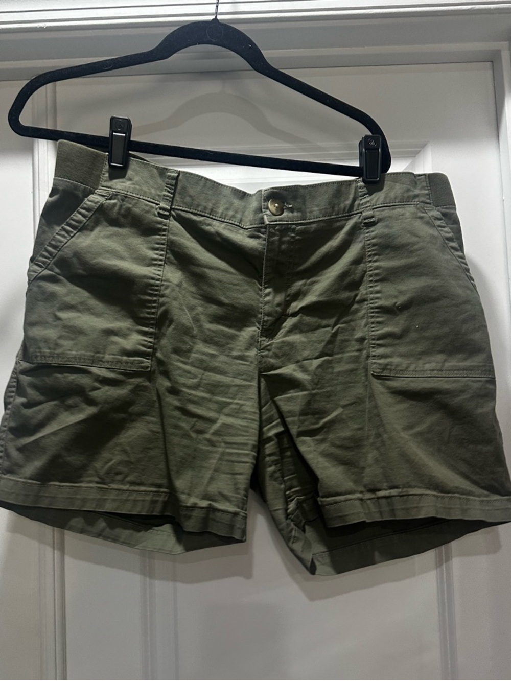 Lee Olive Shorts - regular fit Bermuda mid rise